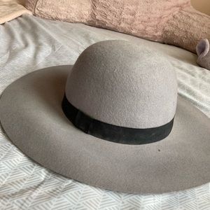 Cotton On Accessories - Cotton On Gray floppy hat! Cotton On Accessories - Cotton On Gray floppy hat!